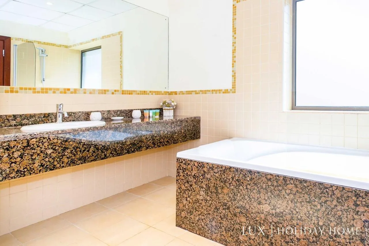 Lux The Jbr Bluewaters View Suite 1 Dubai Apartment