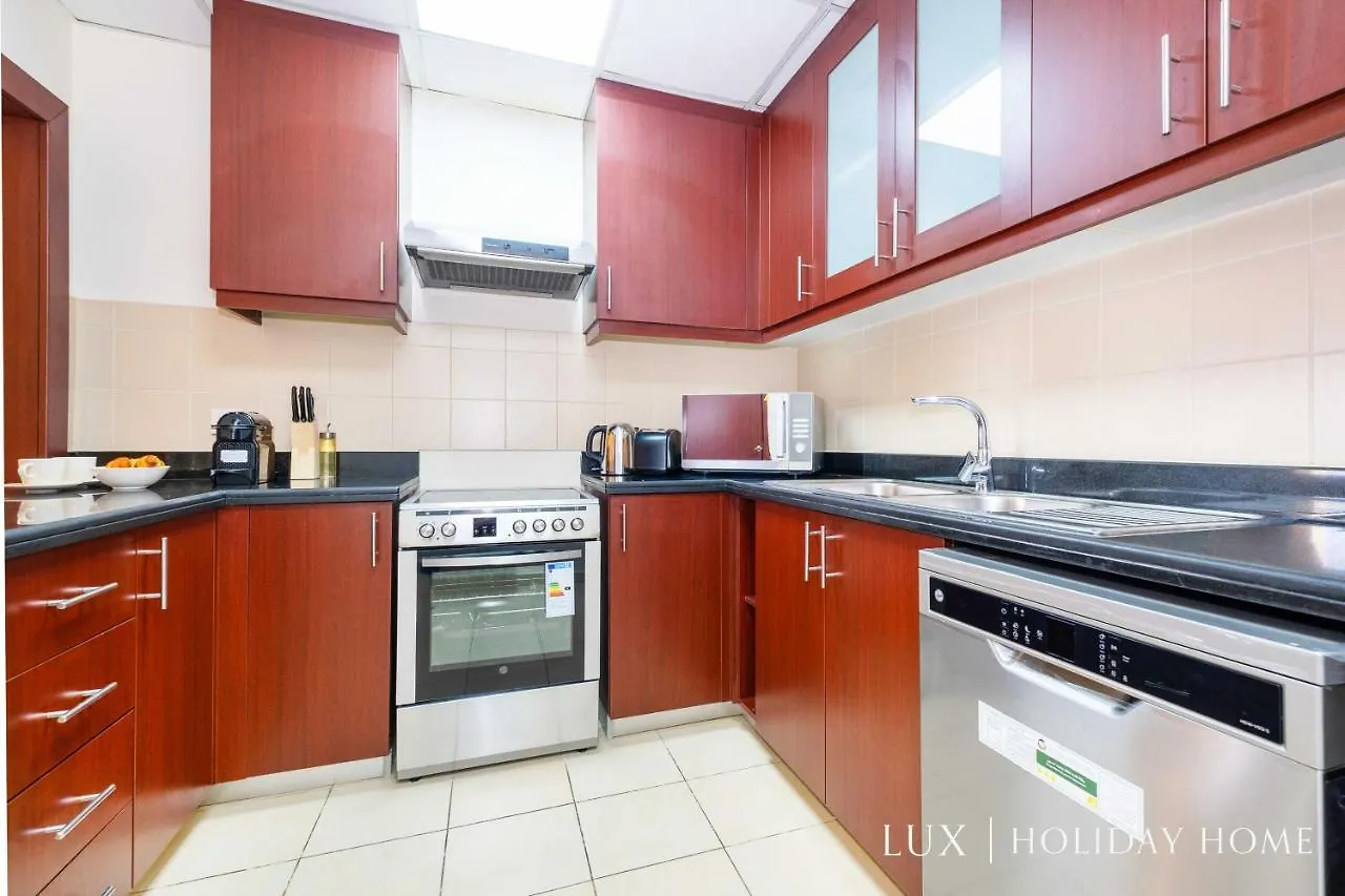 Lux The Jbr Bluewaters View Suite 1 Dubai Apartment